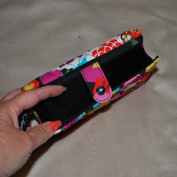 Vera Bradley Wallet/Wristlet - EUC - Picture 5 of 9